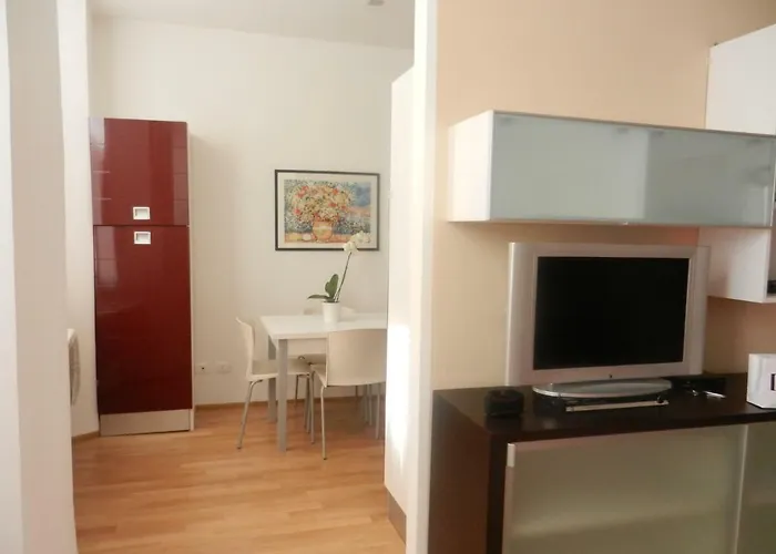 Central Guesthouse La Spezia